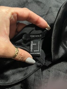 Forever 21 Black Satin Blazer